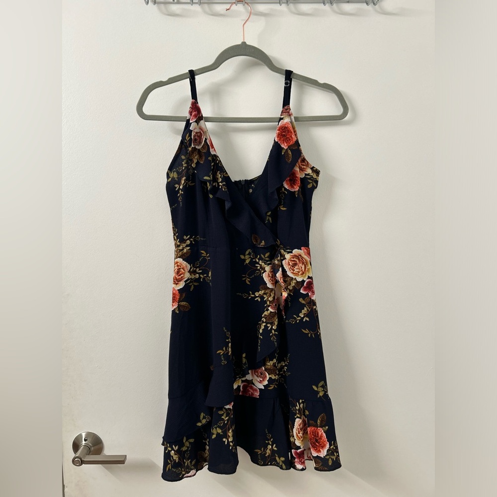Missguided Navy Strappy Frill Detail Printed Wrap Dress